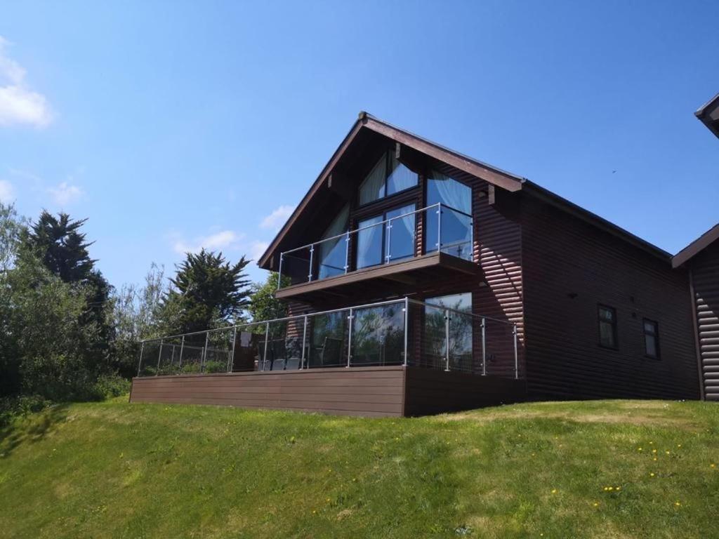 Trevone House With Hot Tub On Retallack Resort Padstow Exterior foto